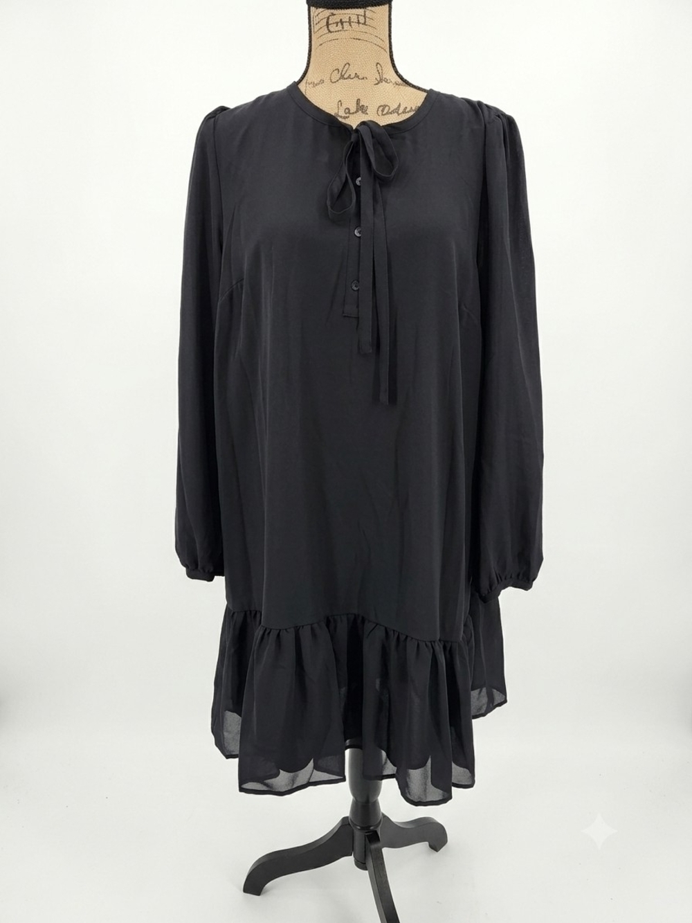 Draper James Black Long-Sleeve Tie-Neck Ruffle-Hem Dress